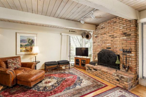 Chateau Eau Claire Unit 18, Spacious Condo Overlooking the River with a Private Deck